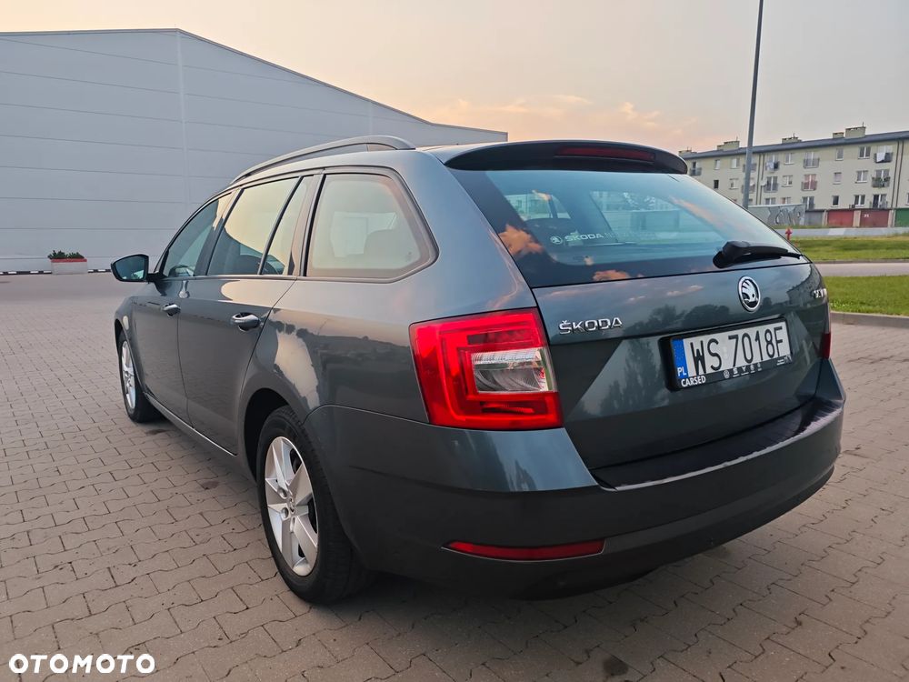 Skoda Octavia 2.0 TDI Ambition DSG - 7