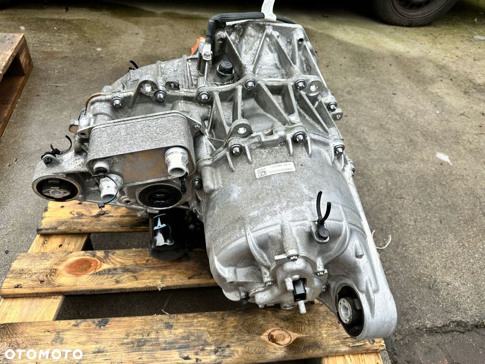 Silnik Tył Tylny Tesla Model 3 Lift 1120990-00-H - 3