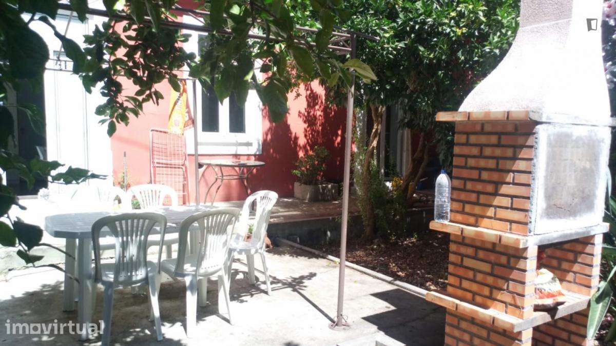 Quarto - localizado em  Coimbra - Grande imagem: 4/4