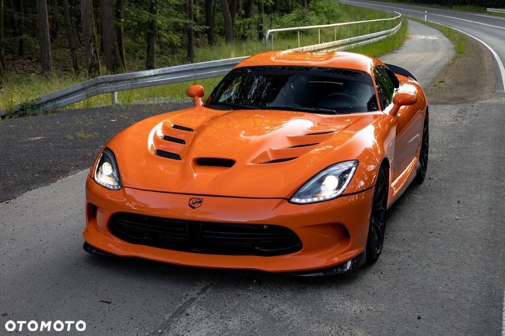 Dodge Viper - 30
