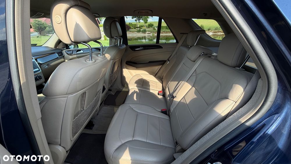Mercedes-Benz ML - 18