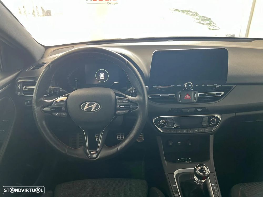 Hyundai i30 SW 1.6 CRDi N-Line - 9