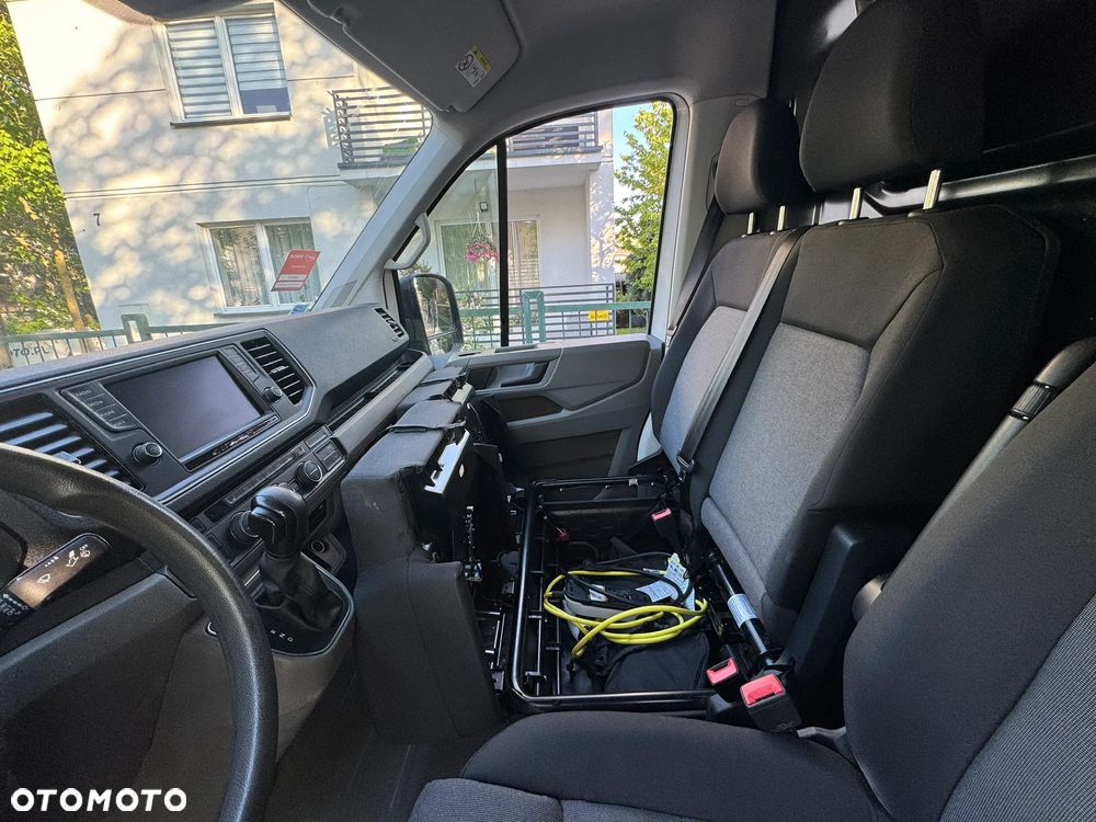 Volkswagen E-CRAFTER - 23