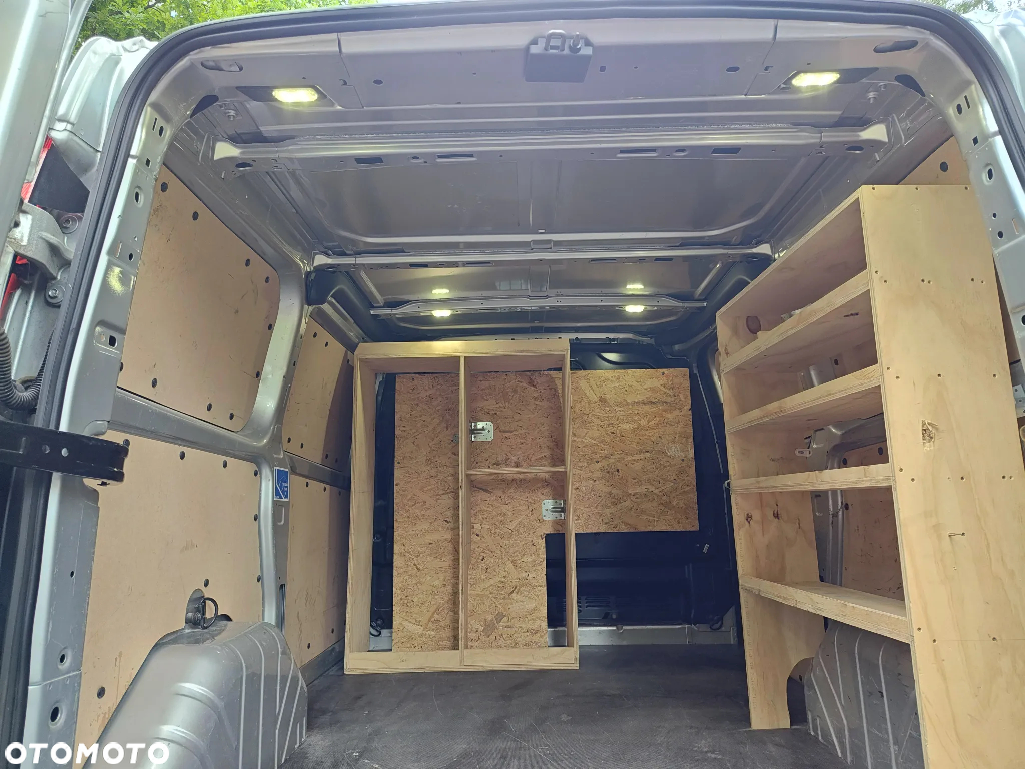 Ford Trnasit Custom - 20