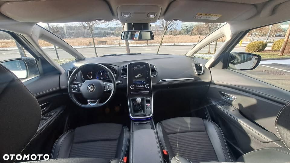 Renault Scenic - 13