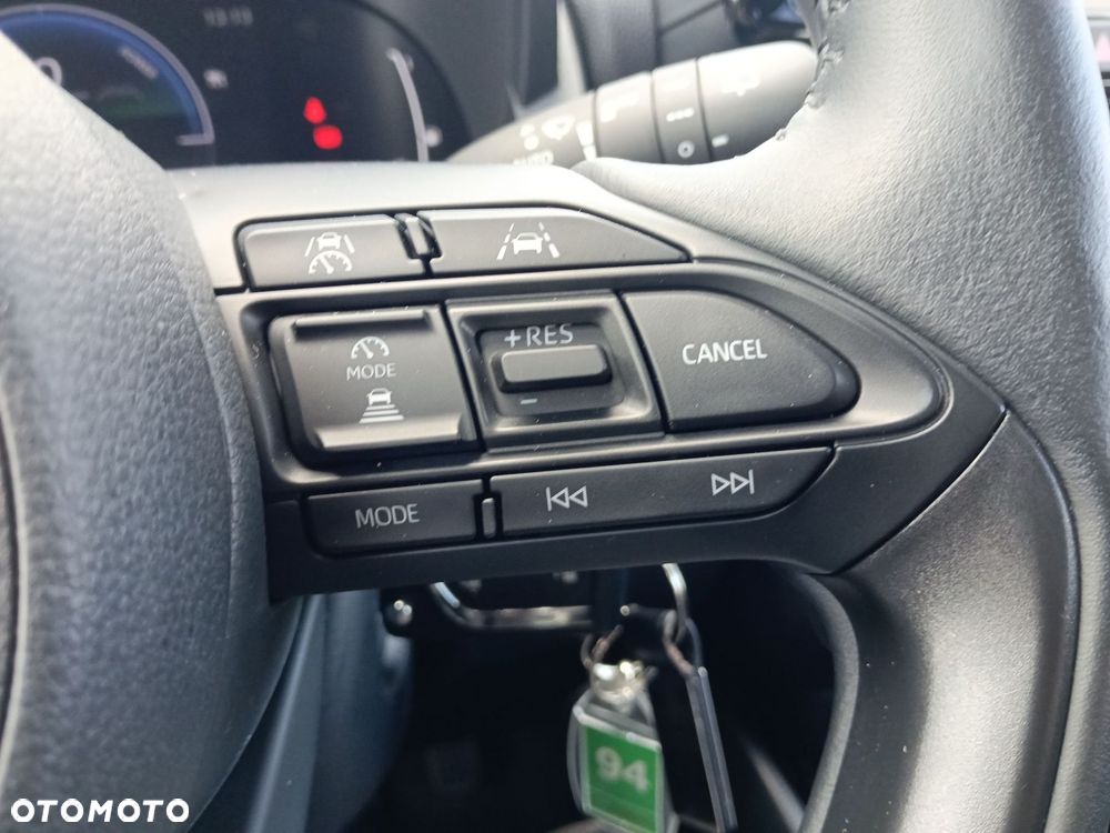 Toyota Yaris Hybrid 1.5 Style - 18