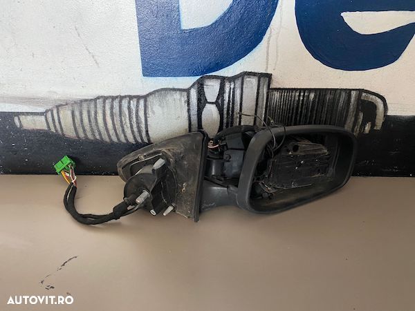 Oglinda dreapta cu rabatare memorie bec 13 fire VOLVO S60 V70 2003-2006 30634073 - 1