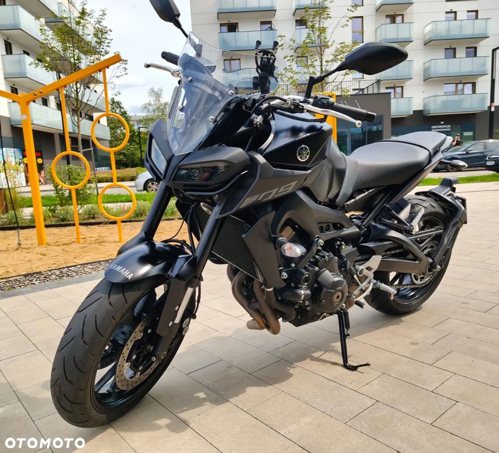 Yamaha MT - 11