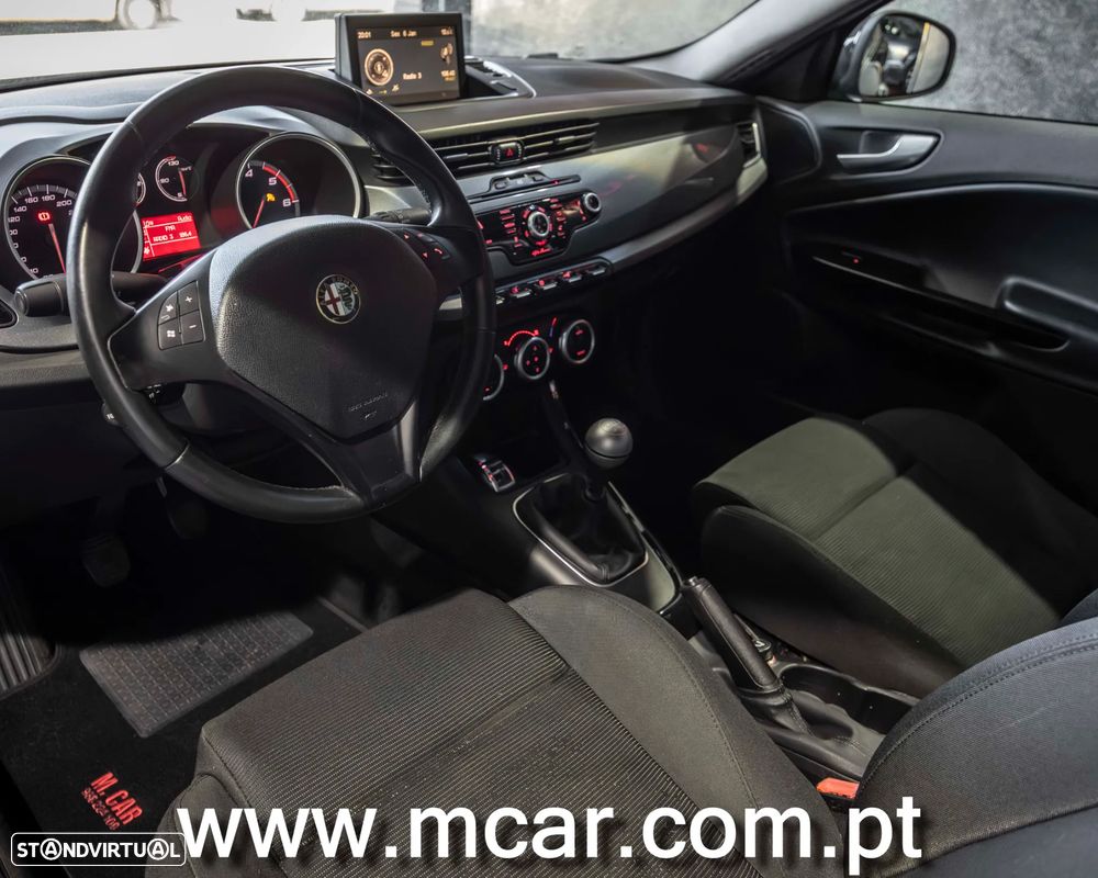 Alfa Romeo Giulietta 1.6 JTDM 16V - 8