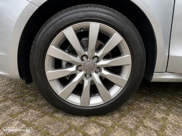 Audi A1 Sportback 1.6 TDI Advance Business Line - 21