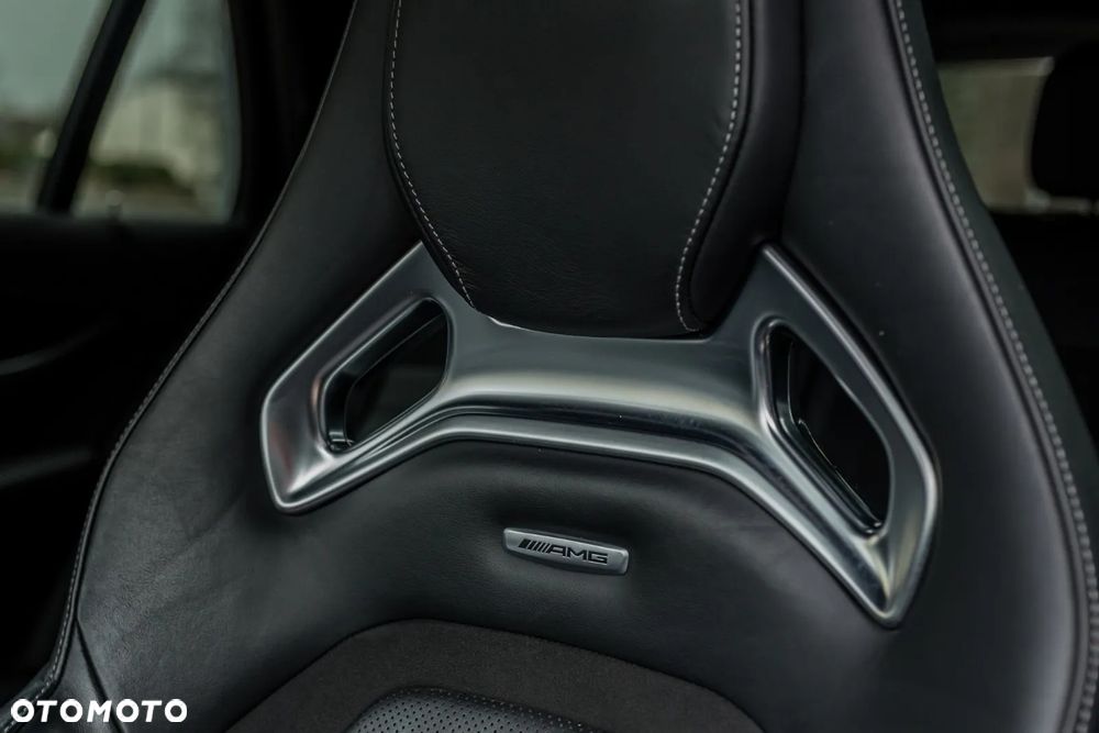 Mercedes-Benz Klasa E - 8