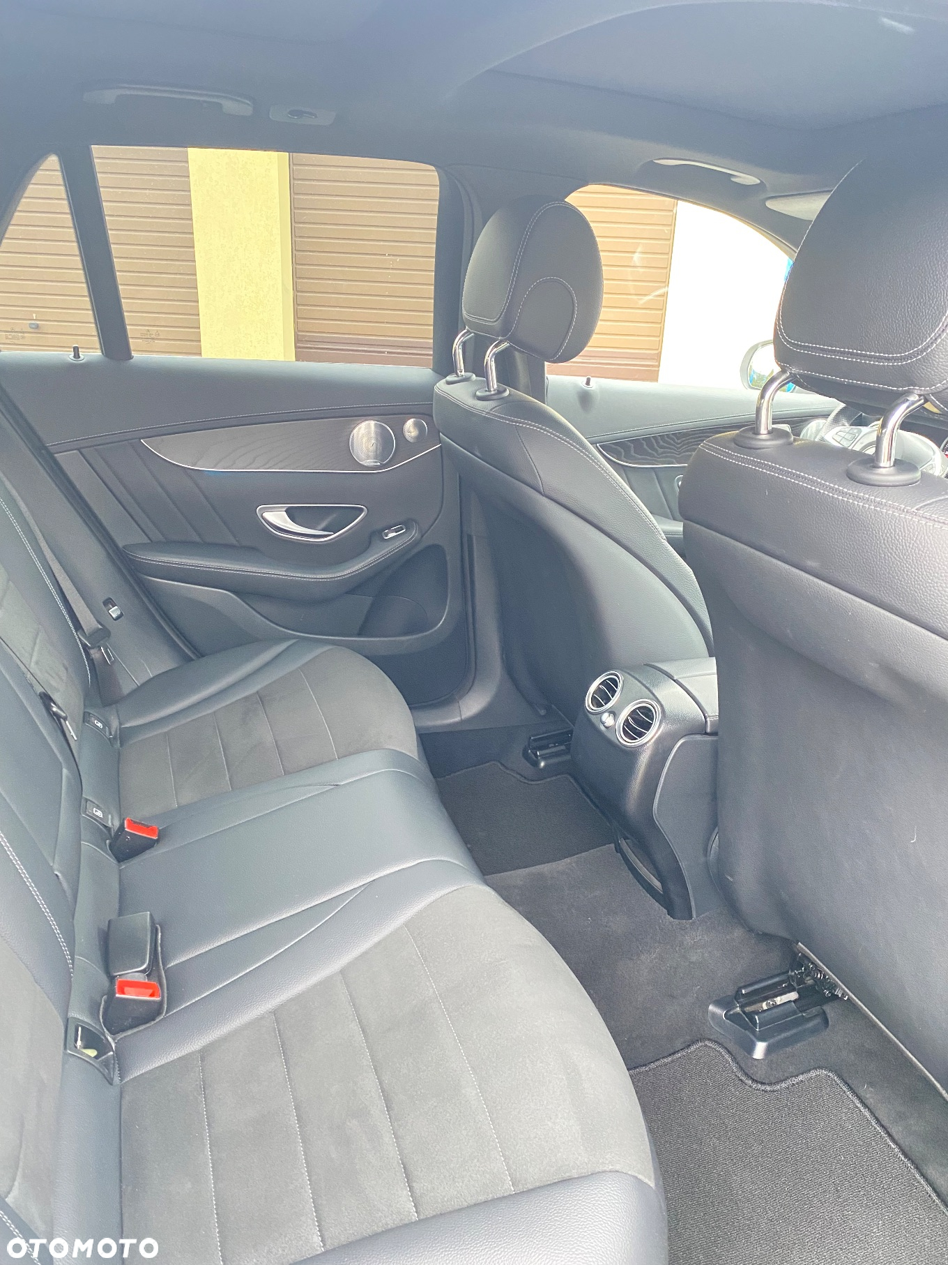 Mercedes-Benz GLC 220 d 4-Matic - 12