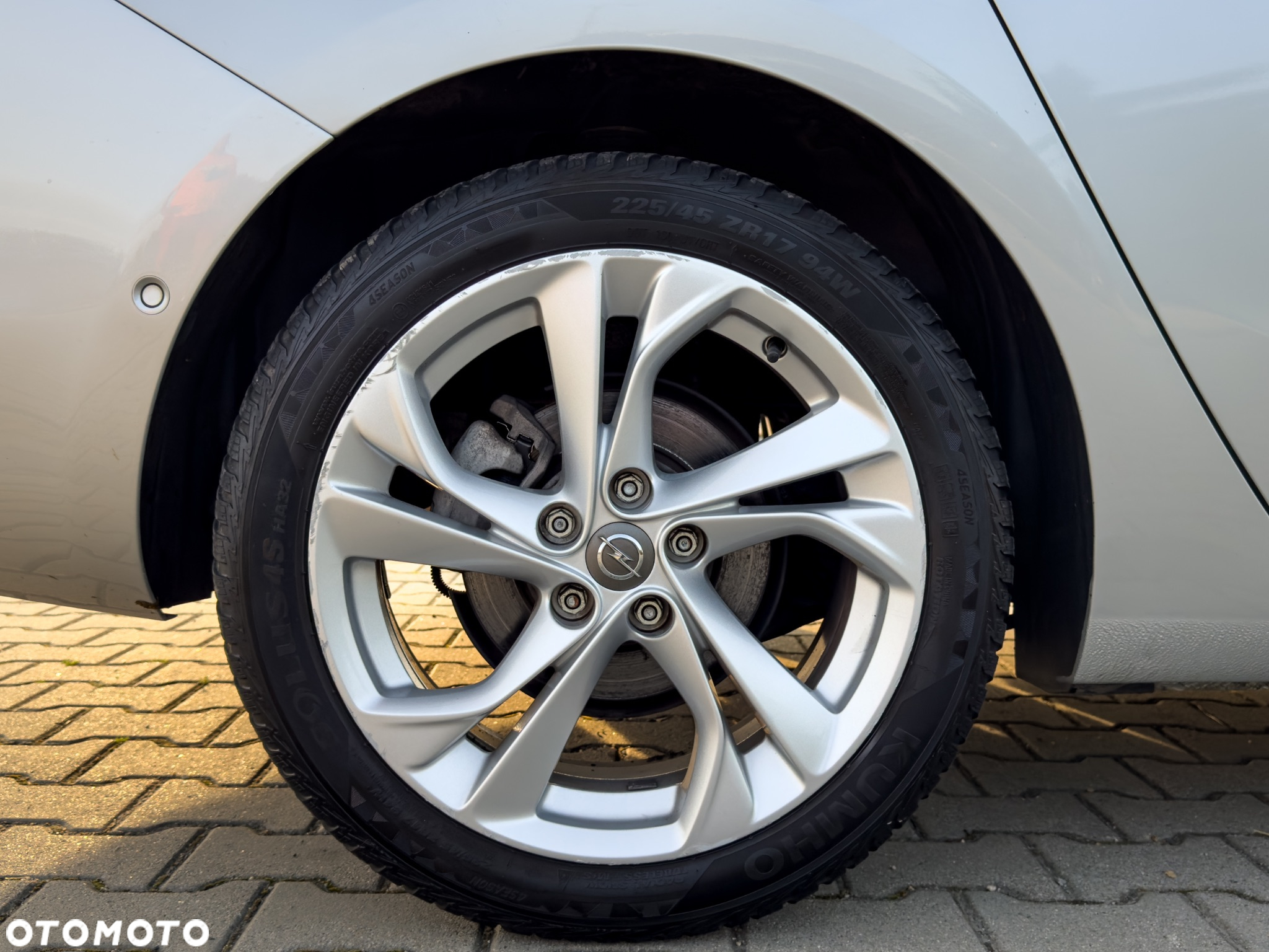 Opel Astra 1.5 D Start/Stop Sports Tourer 120 Jahre - 9