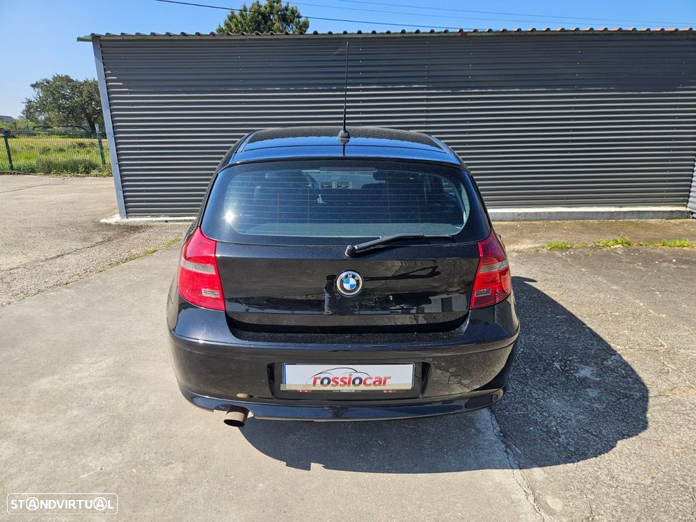 BMW 118 d Line Urban - 11