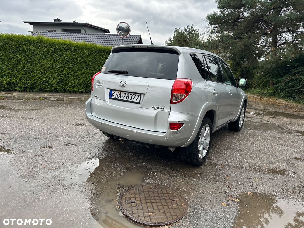 Toyota RAV4 2.2 D-CAT 4x4 Executive - 7