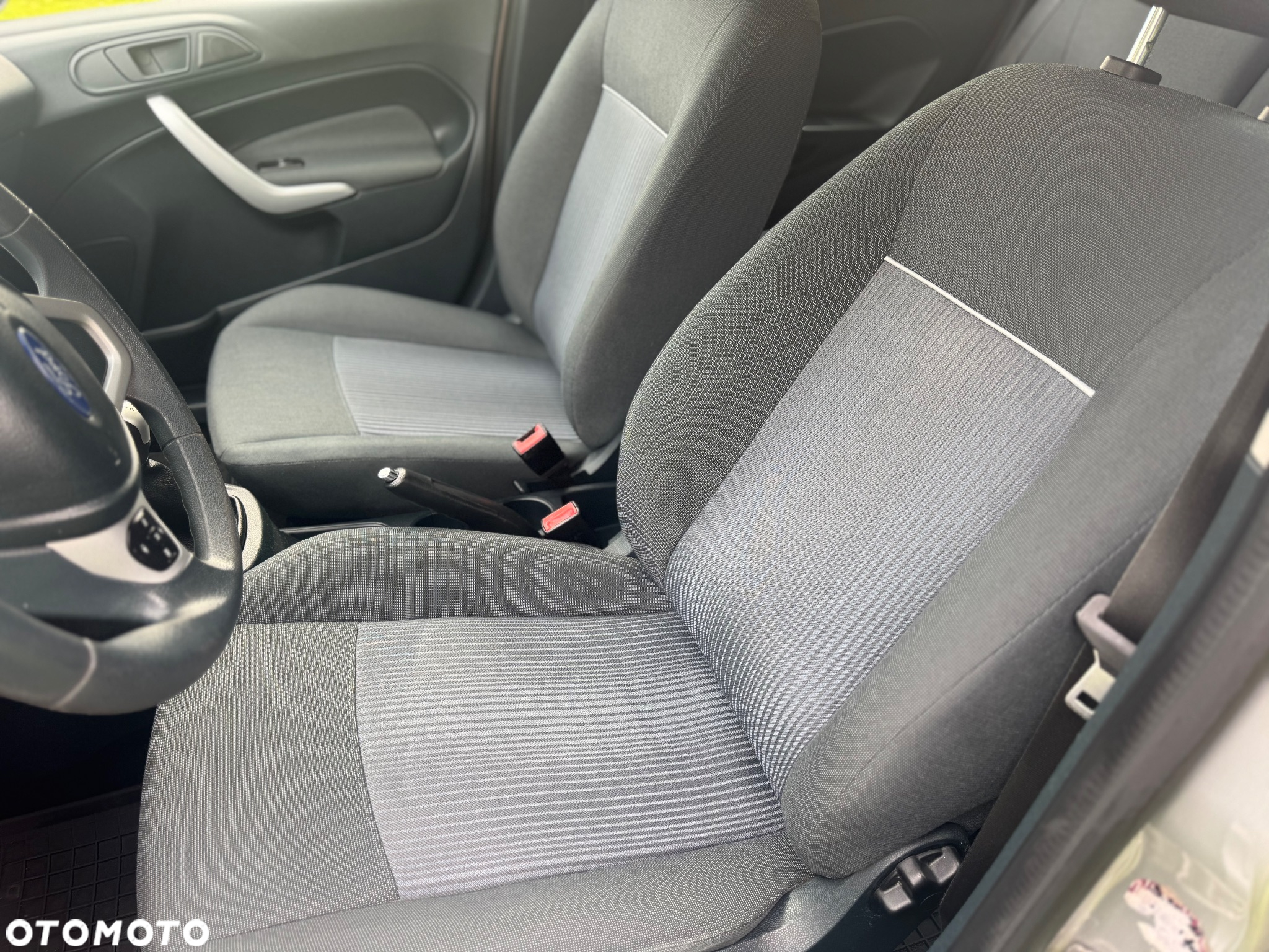 Ford Fiesta - 7