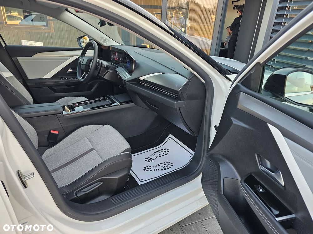 Opel Astra 1.2 Turbo Automatik Elegance - 6