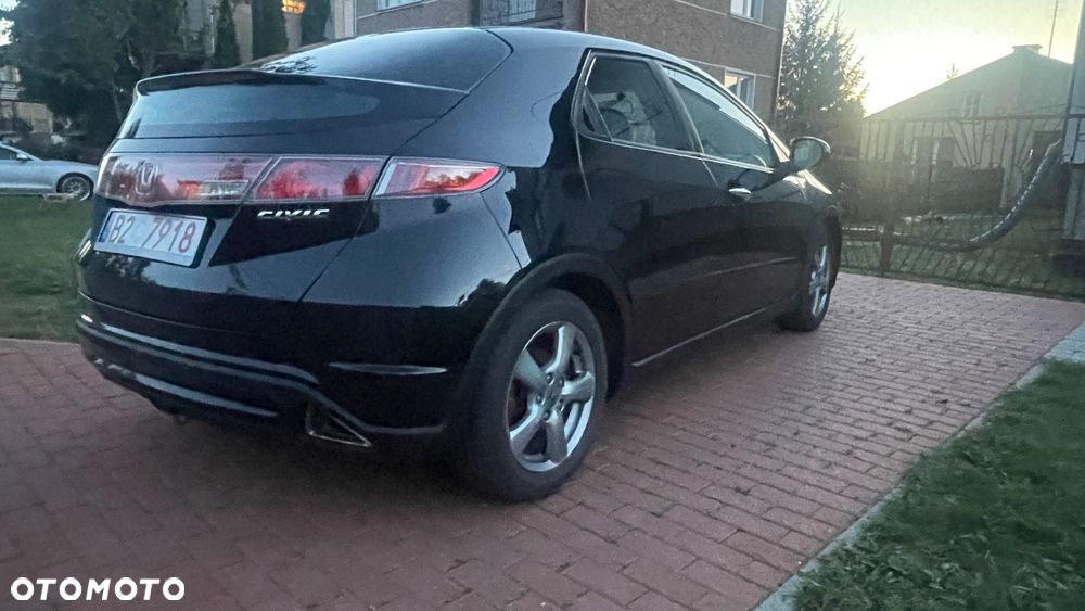 Honda Civic 1.4 Comfort - 2