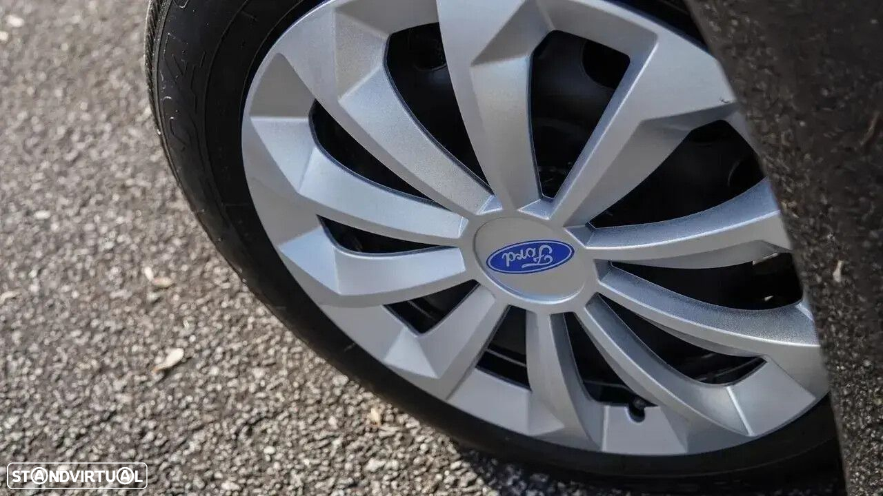 Ford KA - 10