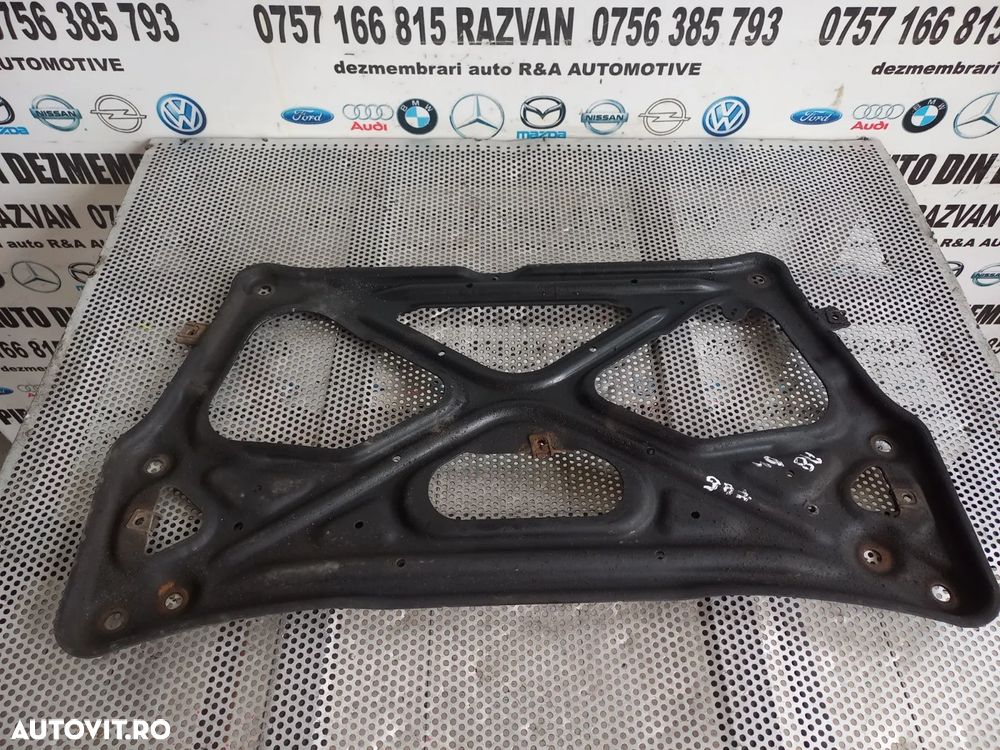 Jug Cadru Motor Audi A8 4H D4 3.0 Tdi An 2010-2011-2012-2013-2014-2015-2016-2017 Dezmembrez Audi A8 - 2