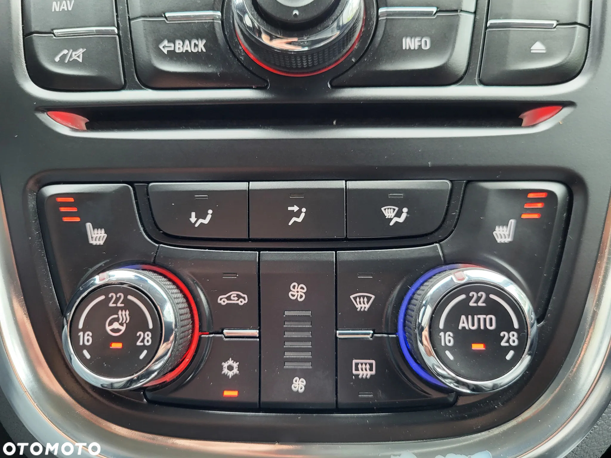 Opel Mokka 1.4 T Cosmo - 29