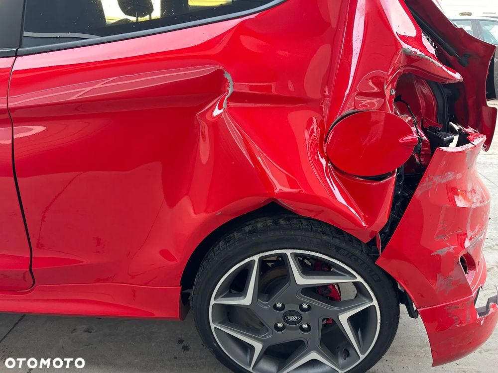 Ford Fiesta - 10