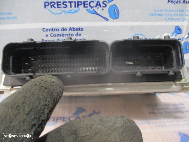 Centralina 9030930266F 3911002420 HYUNDAI GETZ 2003 1.1I 60CV 5P CINZA - 2