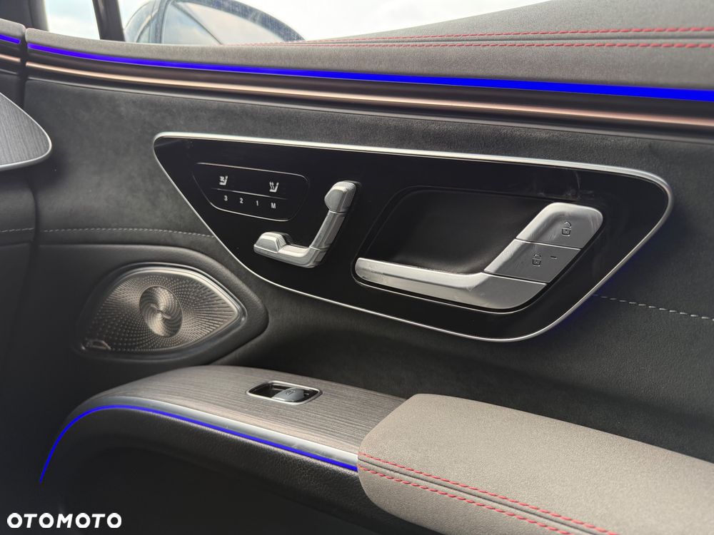 Mercedes-Benz EQS 450+ AMG Line - 12