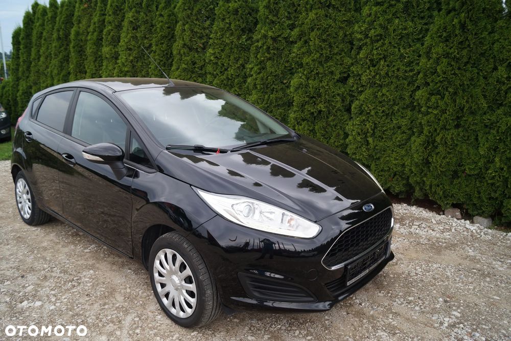 Ford Fiesta 1.0 Champions Edition - 1