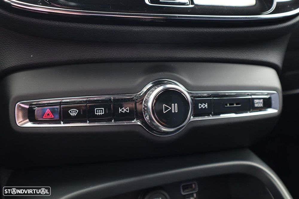 Volvo XC 40 1.5 T4 PHEV Inscription Expression - 38