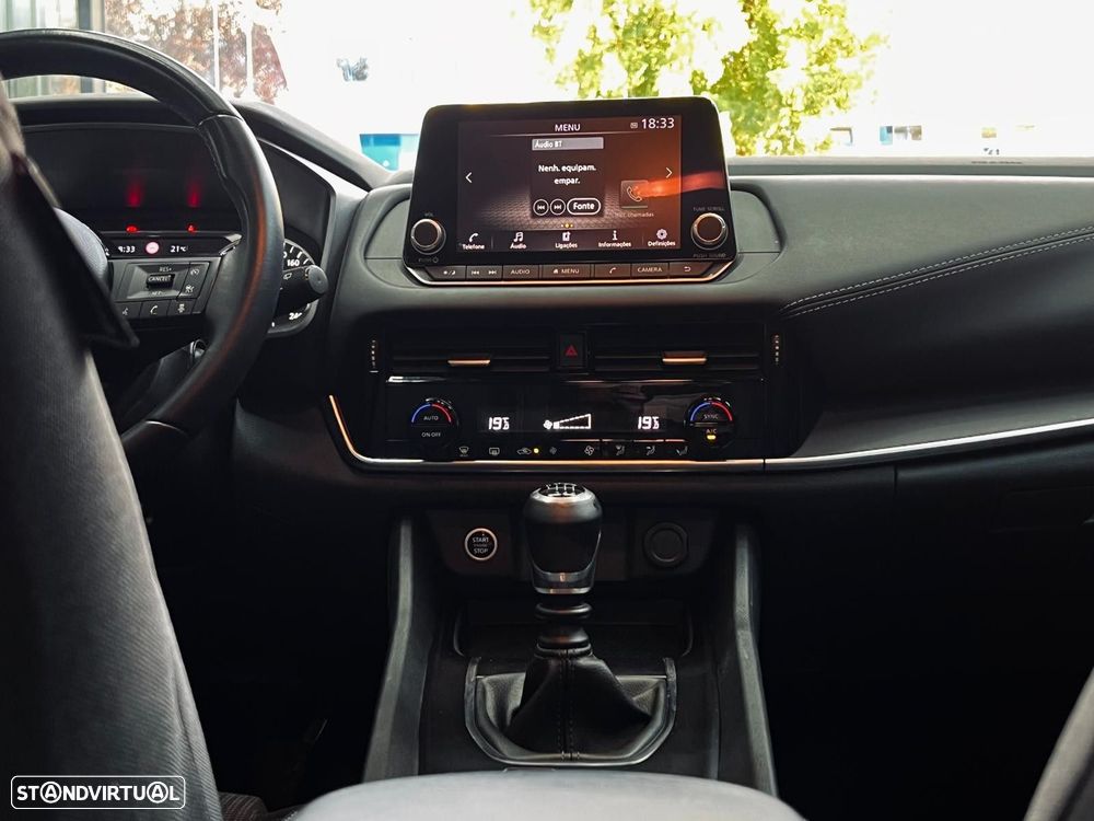 Nissan Qashqai 1.3 DIG-T Acenta - 27