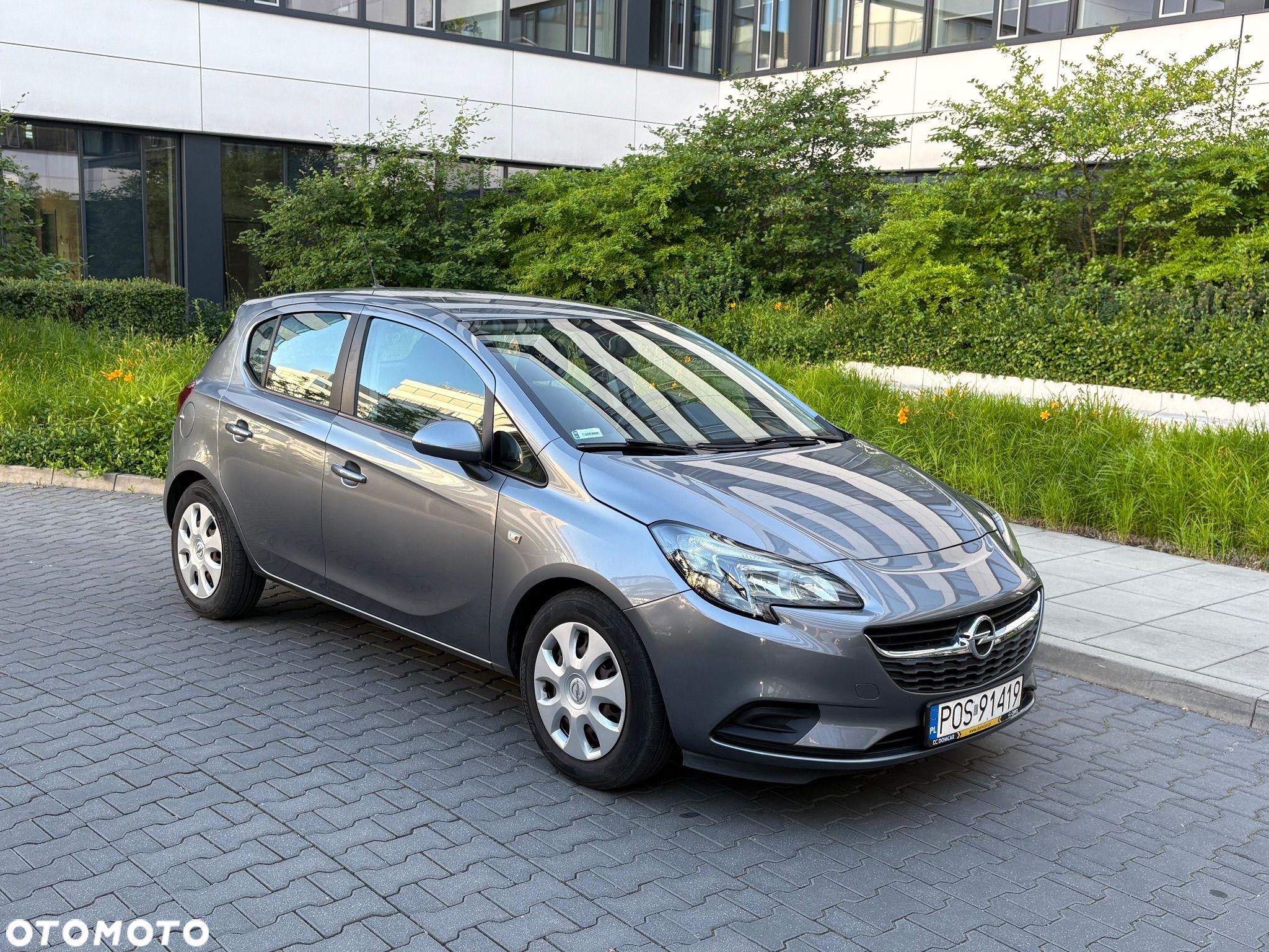 Opel Corsa 1.4 Enjoy - 1