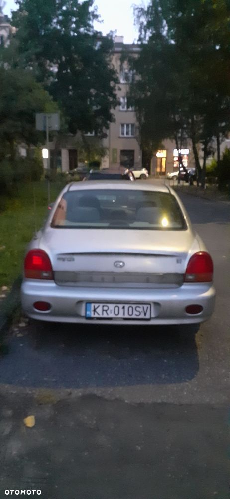 Hyundai Sonata - 3