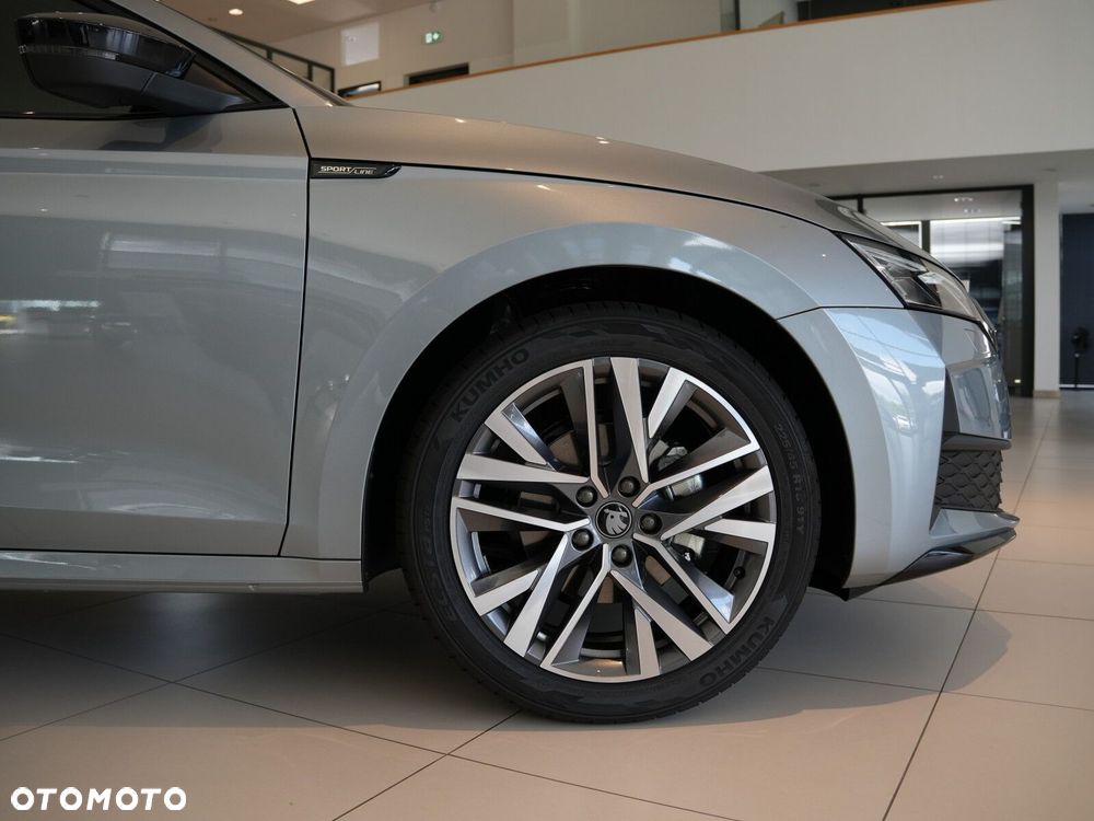 Skoda Octavia 1.5 TSI mHEV Sportline DSG - 5