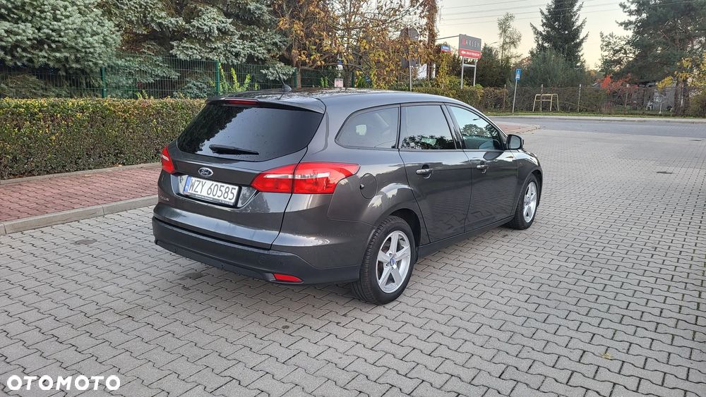 Ford Focus 2016 photo 3