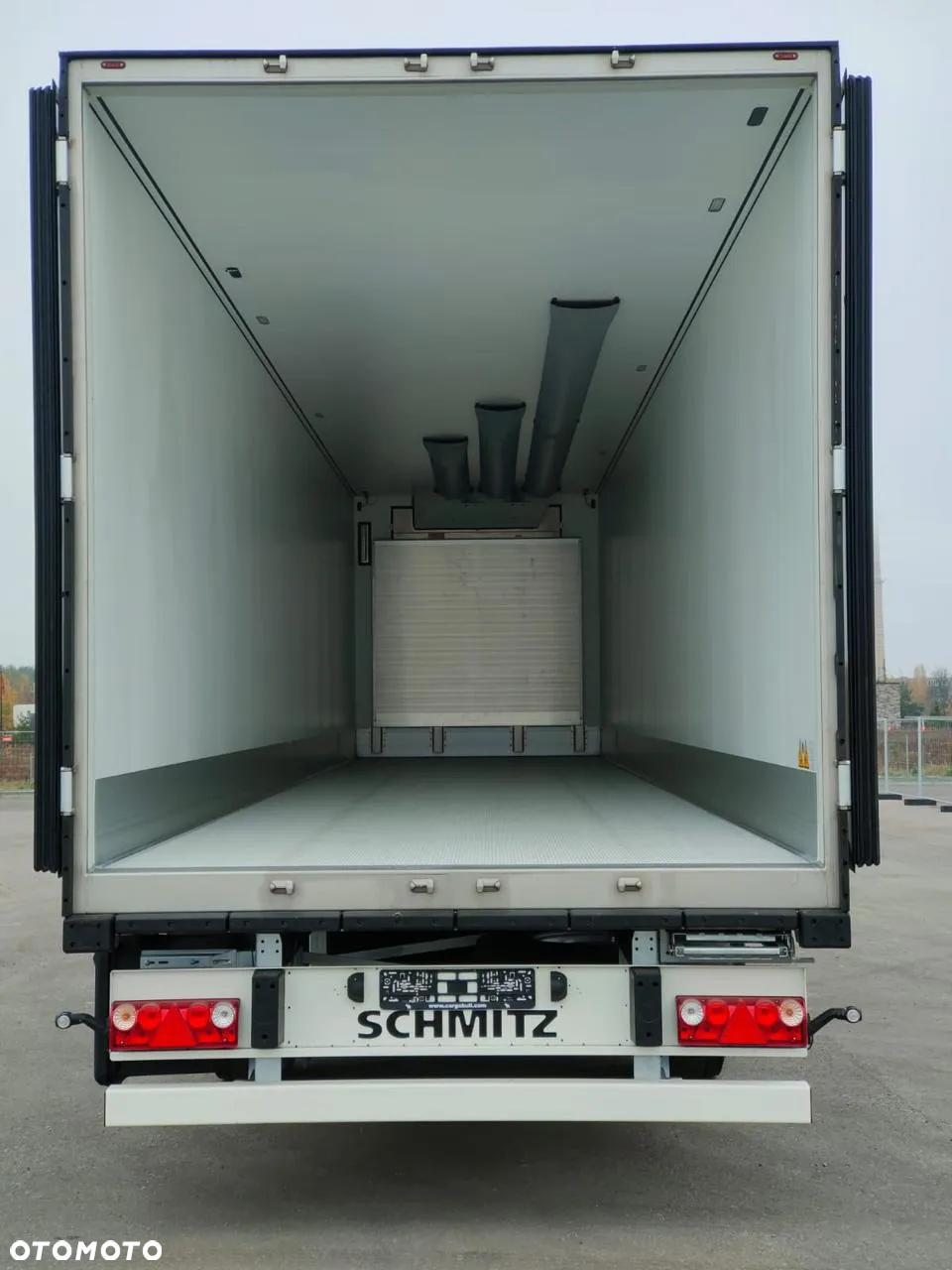 Schmitz Cargobull SKO24 - 9