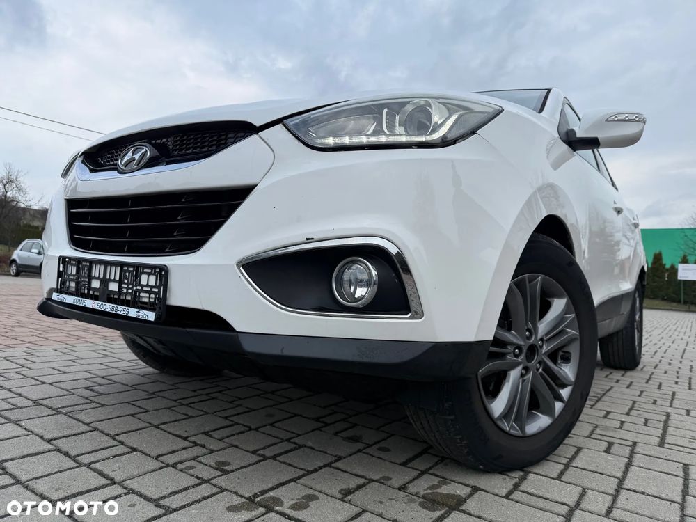 Hyundai ix35 1.7 CRDi 2WD blue Finale Gold - 9