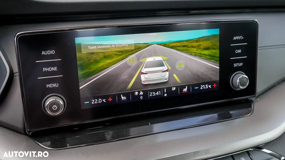 Skoda Octavia 2.0 TDI DSG Ambition - 17