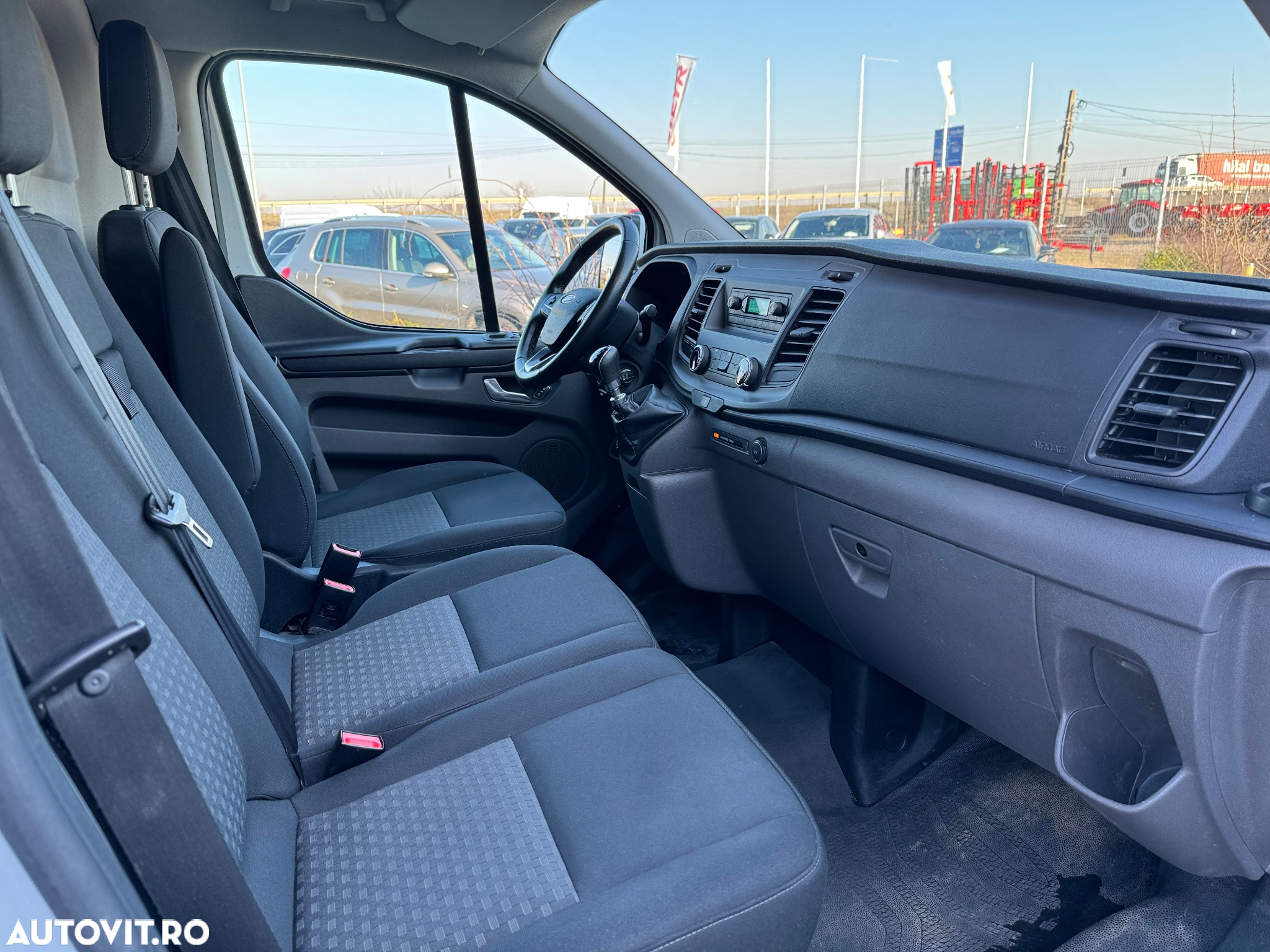 Ford Transit Custom 310 L2H2 PKW VA Trend - 11