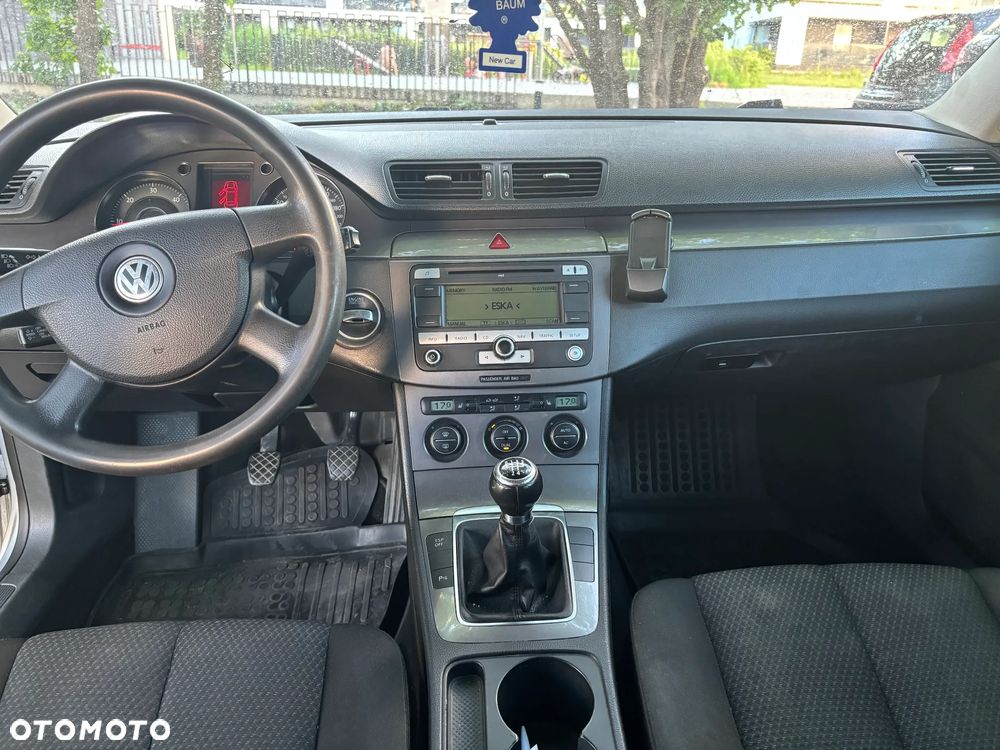 Volkswagen Passat 1.9 TDI Comfortline - 3