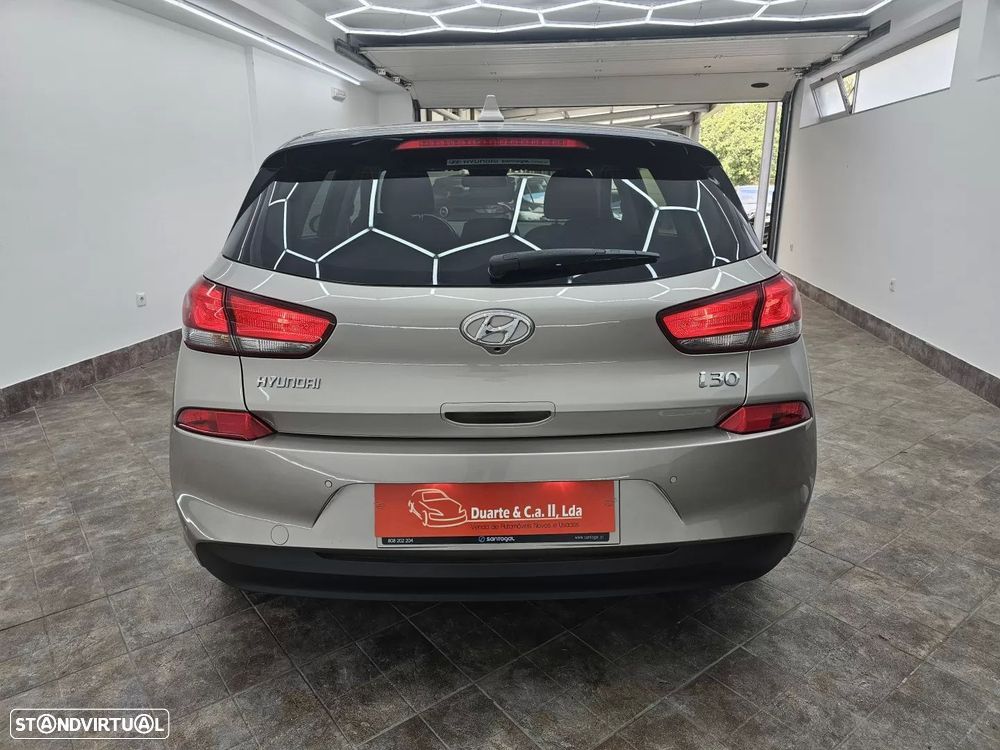 Hyundai i30 1.0 T-GDI Style — fotografia 7