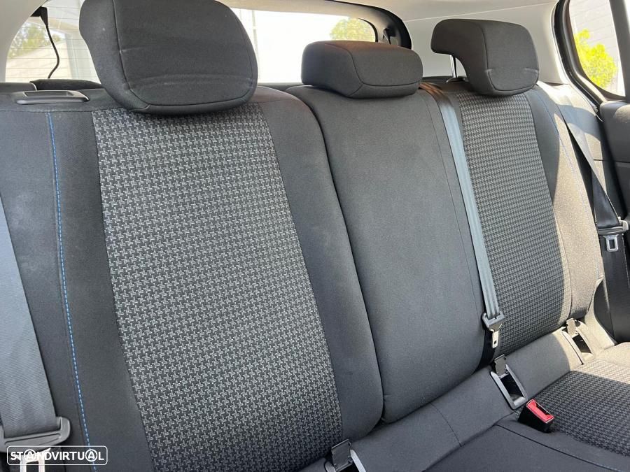 Peugeot 308 1.2 PureTech Active - 12