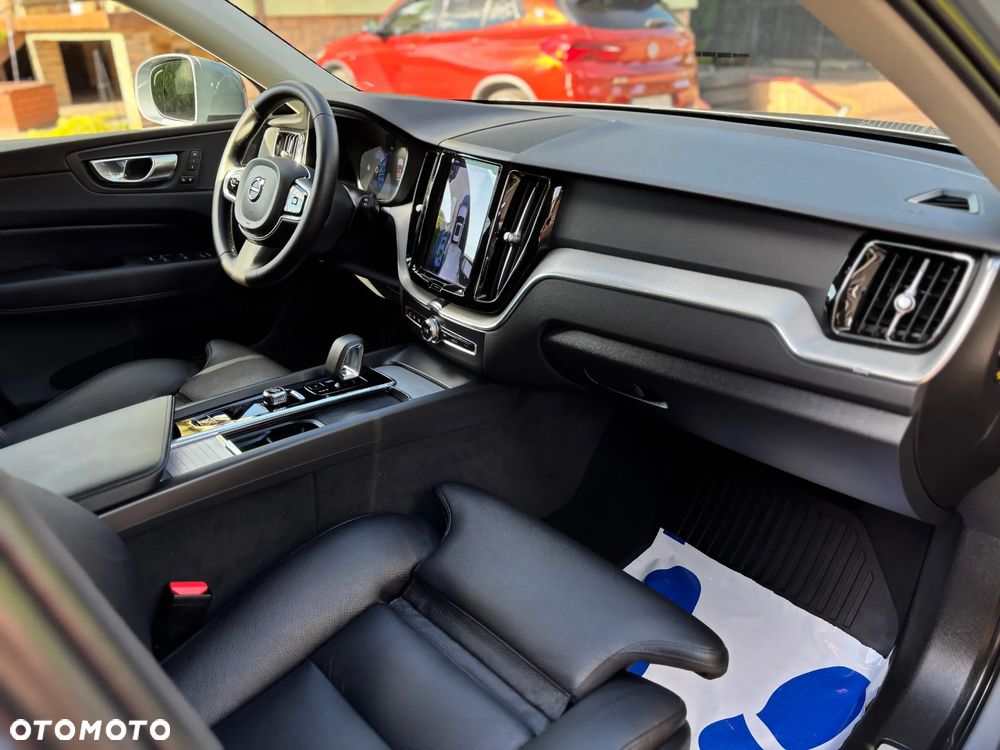 Volvo XC 60 B4 D AWD Geartronic Inscription - 9