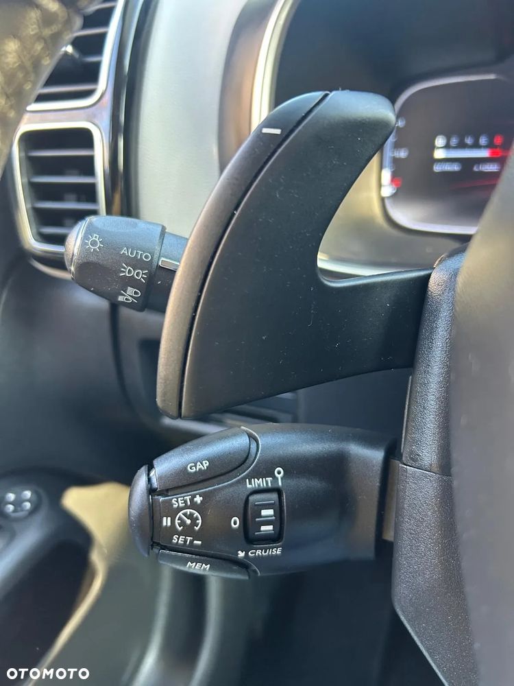 Citroën C5 Aircross 1.6 PureTech Shine EAT8 - 33