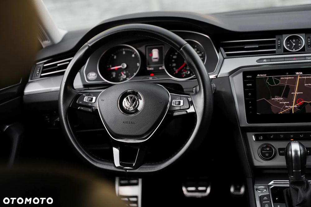 Volkswagen Passat Alltrack 2.0 TDI 4Mot DSG - 17