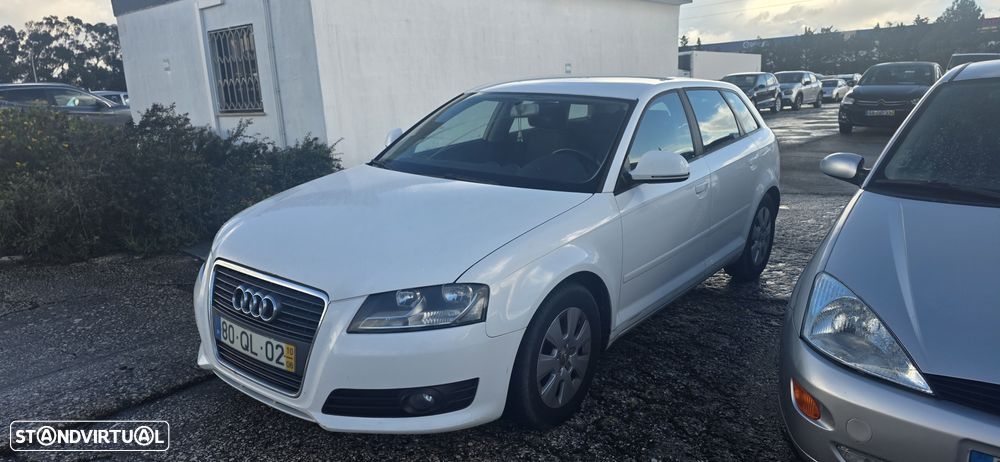 Audi A3 Sportback 1.6 TDI Sport - 4