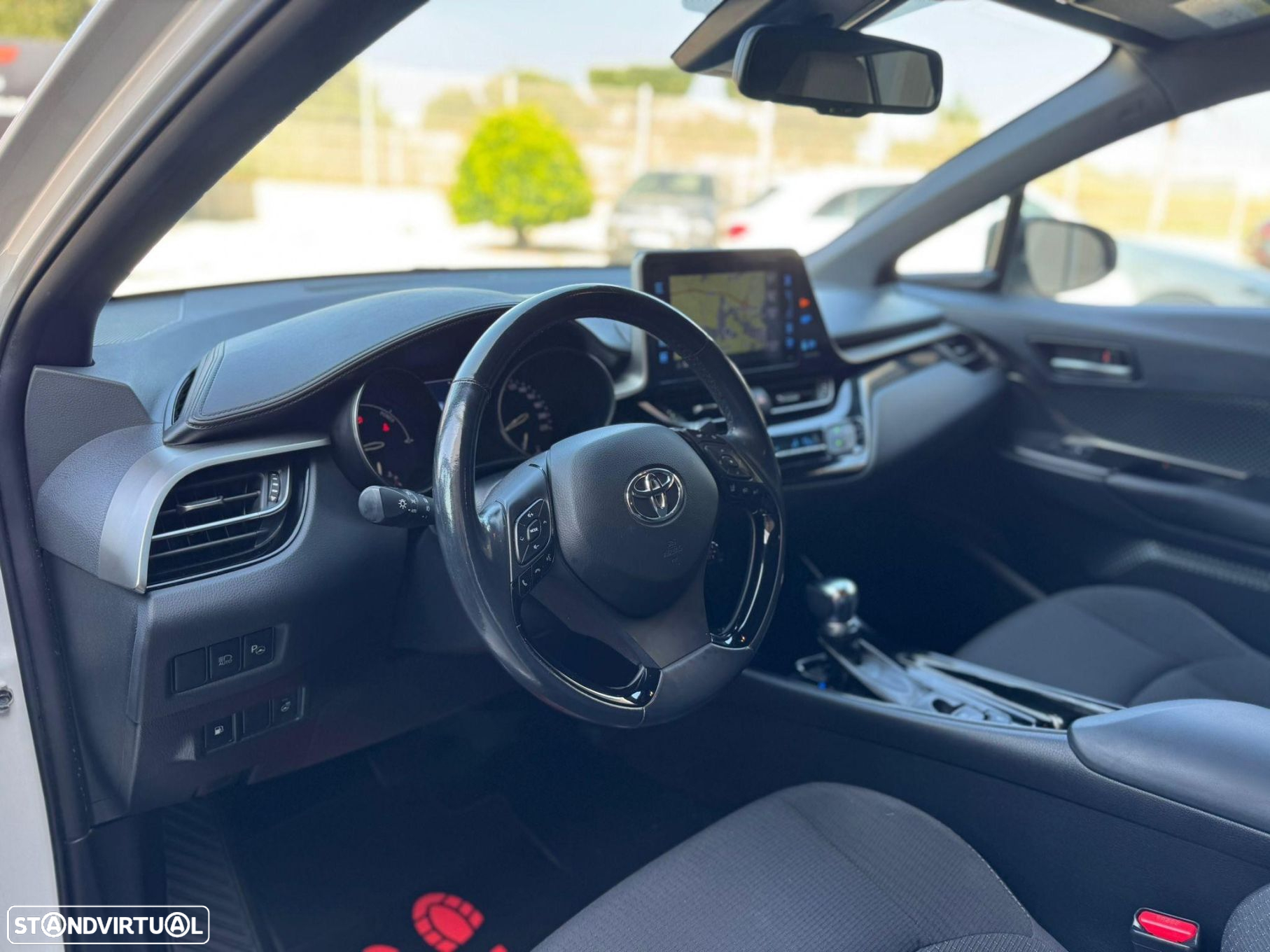 Toyota C-HR 1.8 Hybrid Exclusive - 9