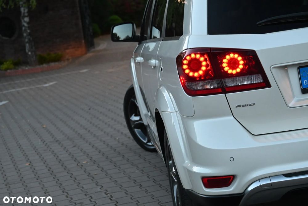 Fiat Freemont 2.0 Multijet 16V DPF Automatik Allrad Cross - 17