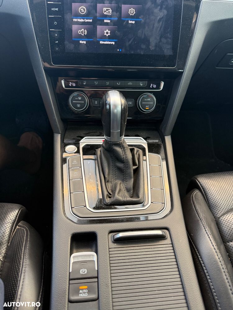 Volkswagen Passat 2.0 TDI DSG Highline - 5