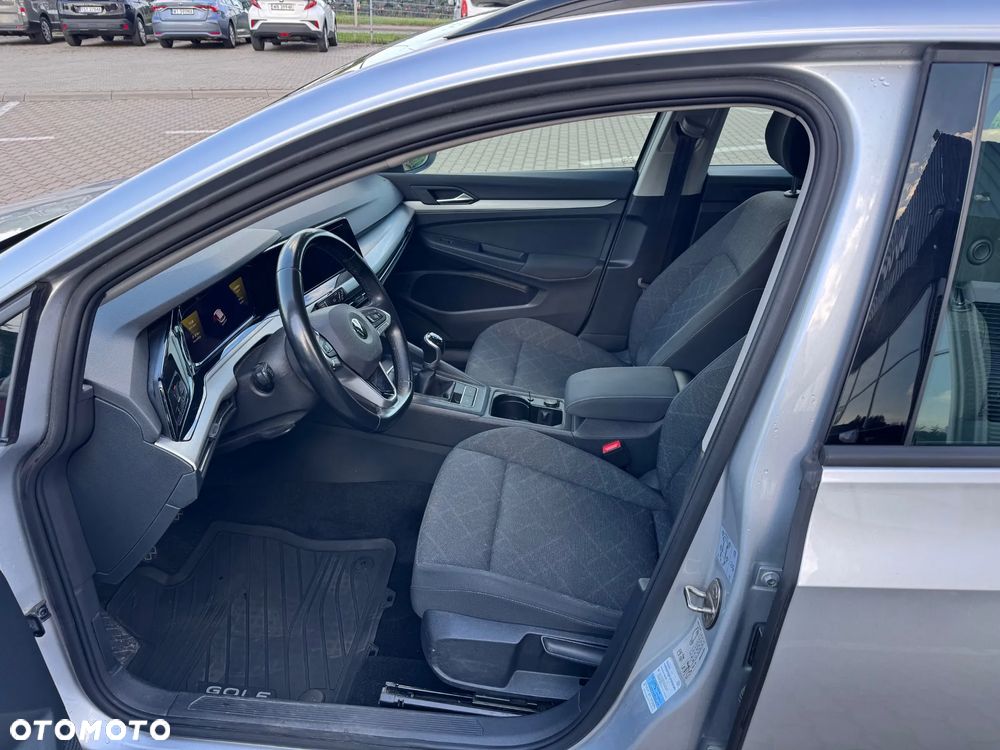 Volkswagen Golf VII 1.5 TSI BMT Comfortline - 11